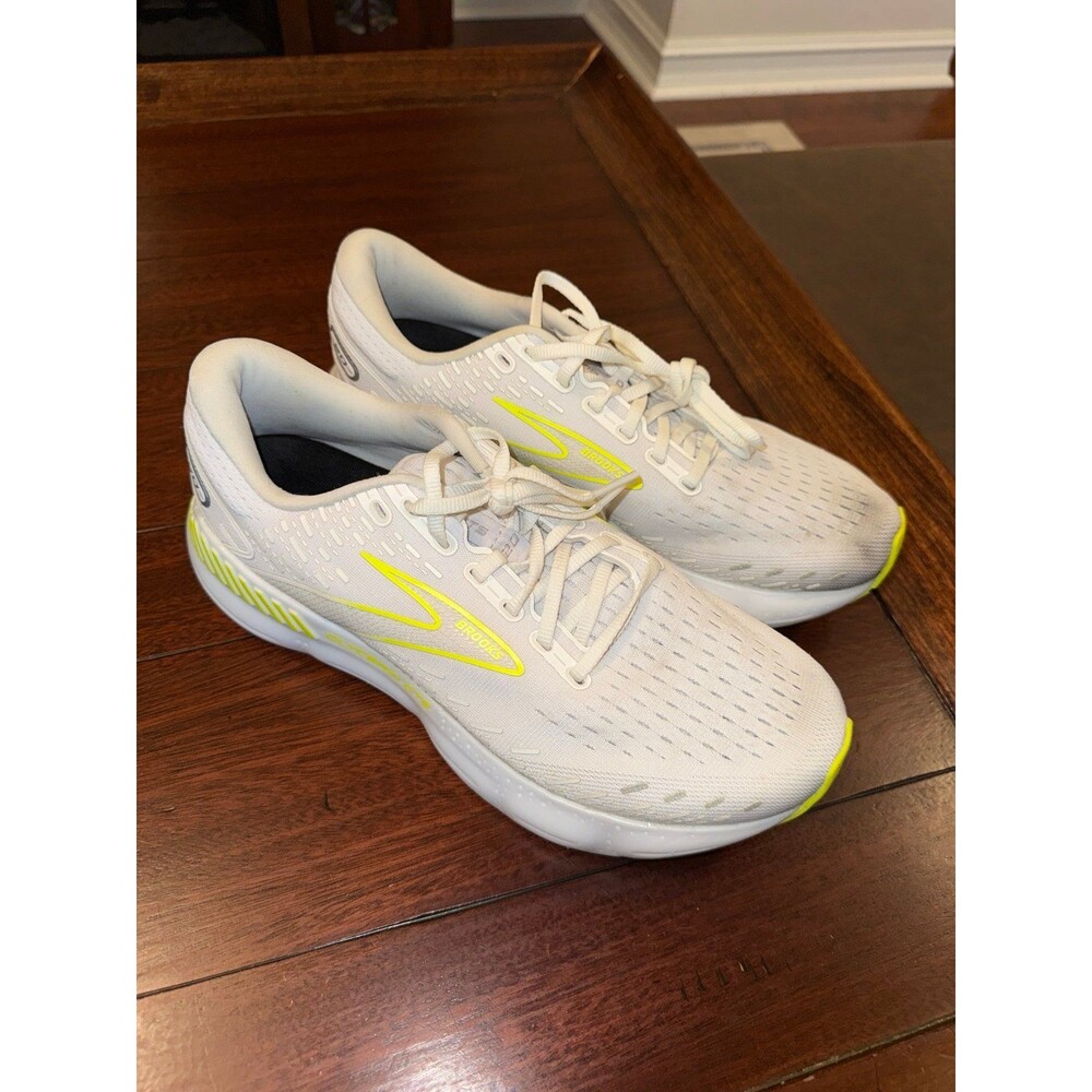 Brooks Glycerin 20 Low White Nightlife 110382 1D 135 Men’s Size 9 Medium D Euro